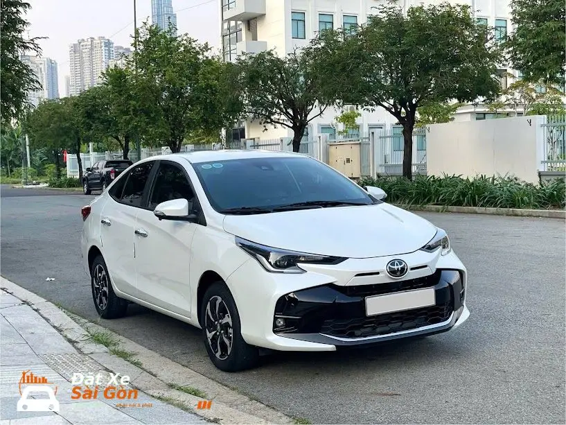 Xe 4 chỗ Đặt Xe Sài Gòn