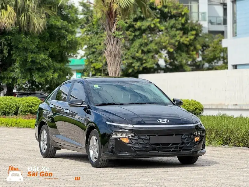 Xe 4 chỗ