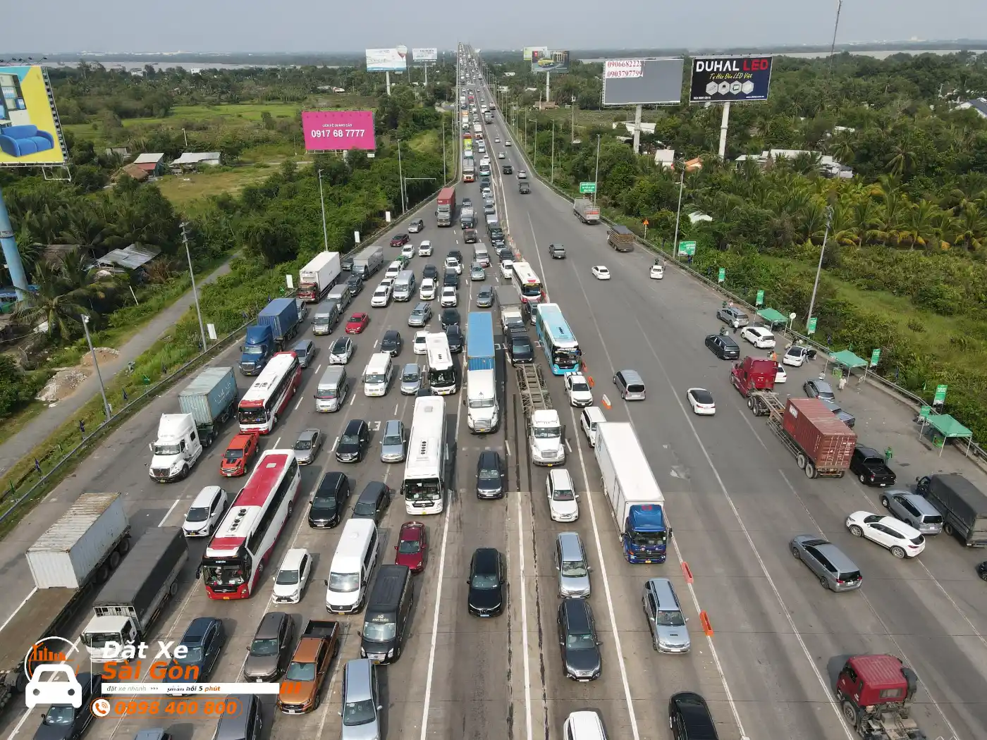 Kẹt xe cao tốc HCM Long Thành